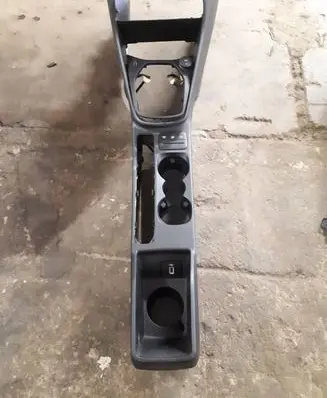 Ford Fiesta Center console