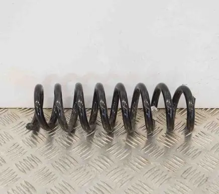 BMW 2 F22 F23 Rear coil spring