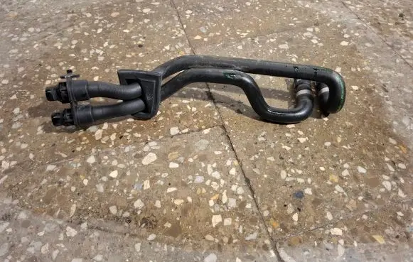Volvo XC60 Engine coolant pipe/hose 6G9118C266