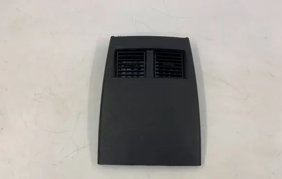 Chrysler 300 - 300C Rear air vent grill 1060480trmaa
