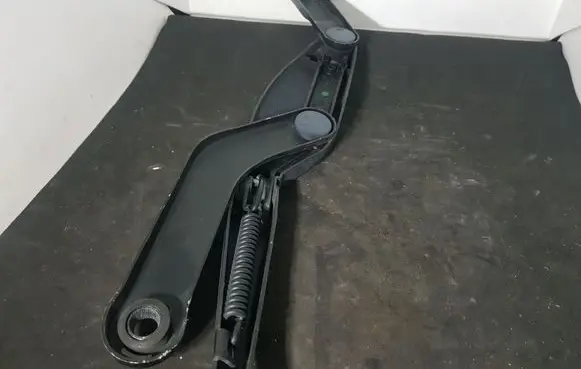 Mercedes-Benz S W220 Windshield/front glass wiper blade 