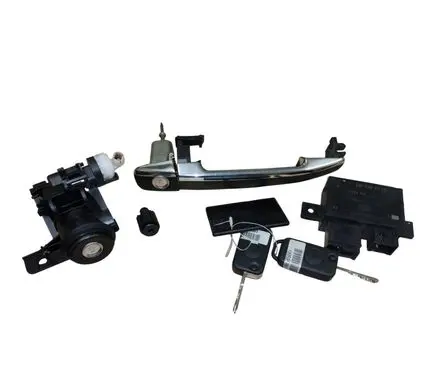 Mercedes-Benz C W202 Coupe door lock (next to the handle) 
