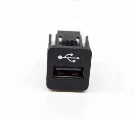 BMW X3 G01 AUX in-socket connector 9229294
