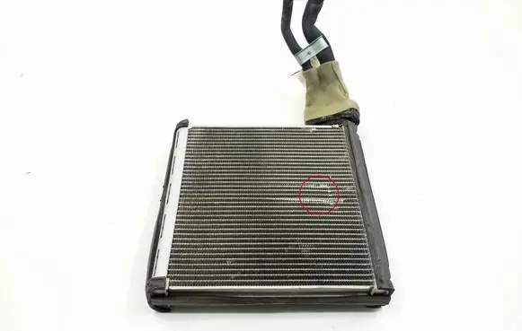 Air conditioning (A/C) radiator (interior)