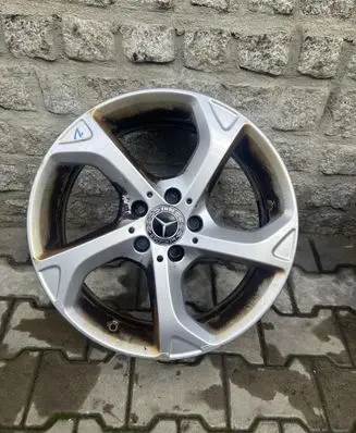 Mercedes-Benz GLA W156 X156 R18 alloy rim A1564012500