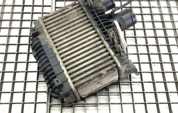 Toyota Avensis T250 Intercooler radiator 873067D