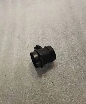 Volvo XC70 Mass air flow meter 0280218088 8670115
