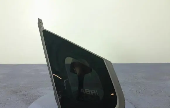 KIA Optima Rear side window