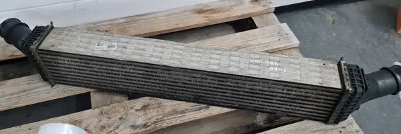 Audi A7 S7 4G Intercooler radiator 8K0145805E L0779004