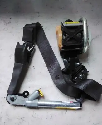 Opel Insignia A Front seatbelt