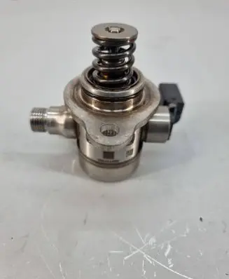 Audi Q2 - Fuel injection high pressure pump 05E127027D