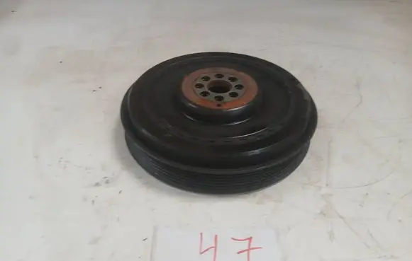 Audi A7 S7 4G Crankshaft pulley 059105251BQ