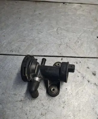 Coolant heater control valve