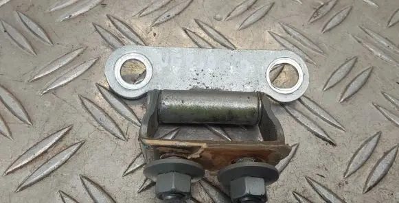 Toyota Verso Tailgate/trunk/boot hinge