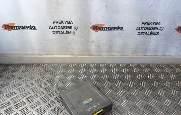 Mazda 626 Engine control unit/module FP01