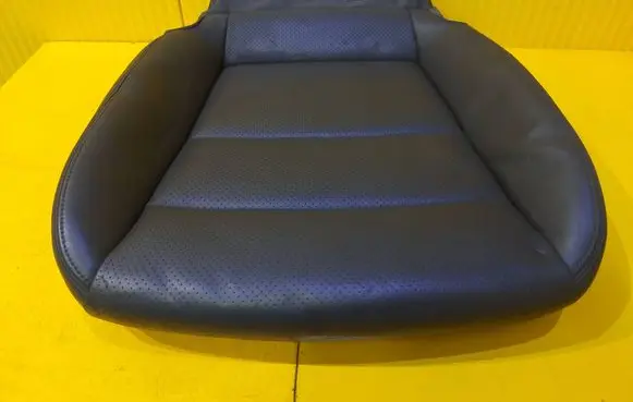 Front passenger seat