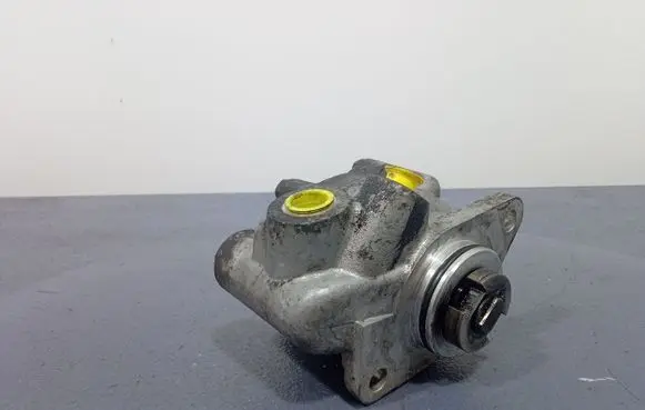 Opel Movano A Vacuum pump 7700300535E