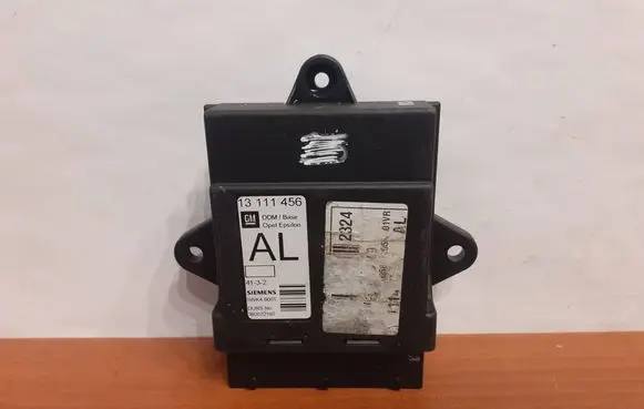 Opel Vectra C Door control unit/module 360572197 5WK46001 13111456