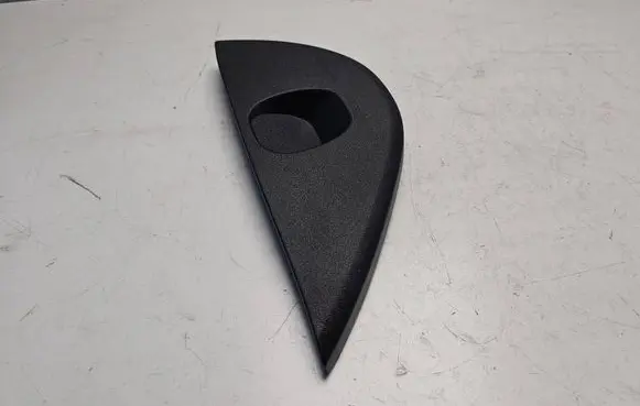 Volvo V60 Dashboard side end trim 30791679 60791679 30791682