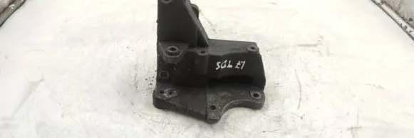 BMW 3 E36 Engine mounting bracket 2245775