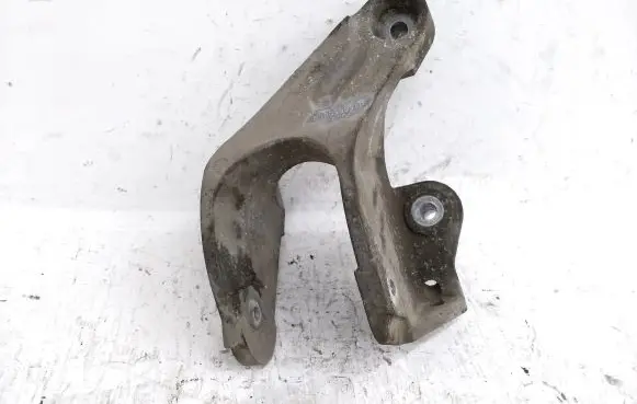 Chrysler Town & Country V Engine mounting bracket 04809939AF