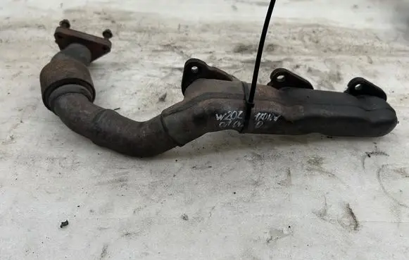 Mercedes-Benz E C207 W207 Exhaust manifold A6420903241