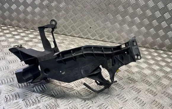Audi A5 Sportback 8TA Headlight/headlamp mounting bracket 8T0805607