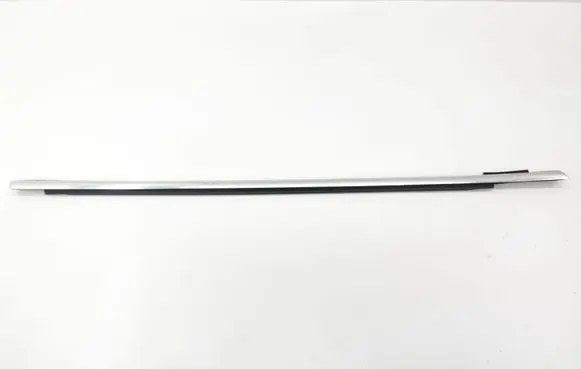 Front door glass trim molding