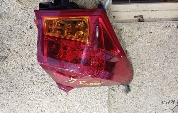 Toyota Auris E180 Rear/tail lights 121212