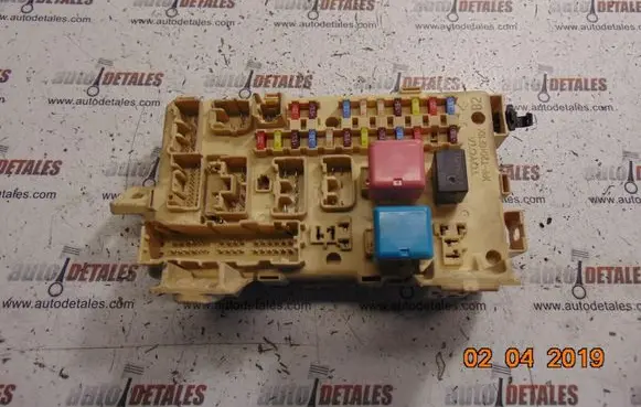 Toyota Avensis T250 Fuse box set 82641-05030-A