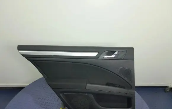 Skoda Superb B6 (3T) Door card panel trim set 