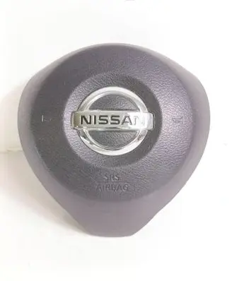 Nissan Leaf II (ZE1) Steering wheel 0589P1000299 WB314530600