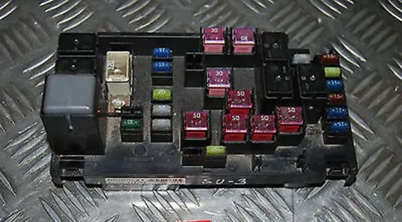 Subaru Legacy Fuse module 82241AG000