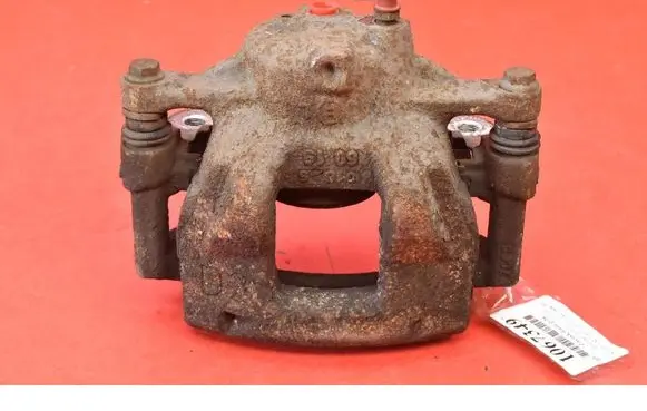 Toyota Auris E180 Front brake caliper 