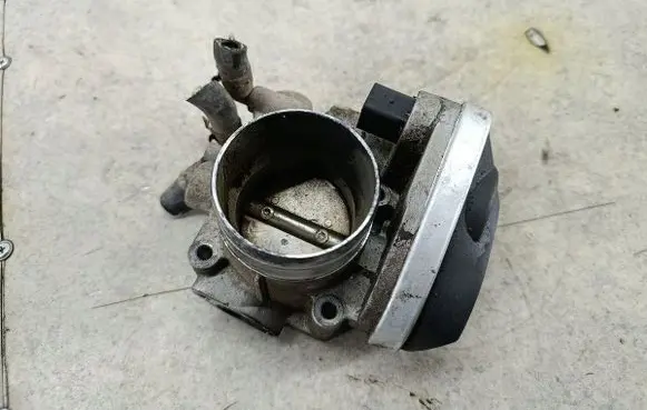Audi A3 S3 8P Throttle body valve 06A133062AB