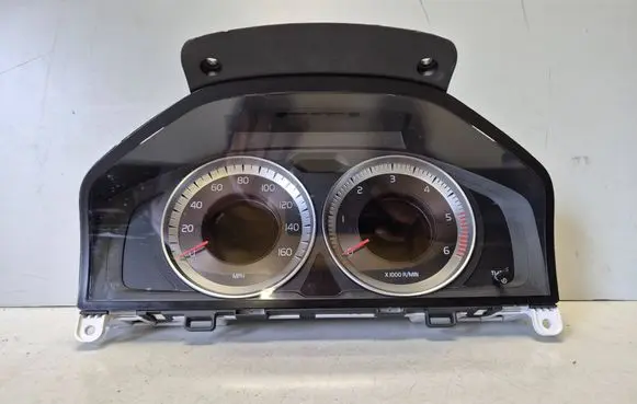 Volvo XC60 Speedometer (instrument cluster) 31343330AA.BSP