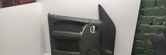 Jeep Cherokee III KJ Front door card panel trim 55352752aa 5gf131dvai