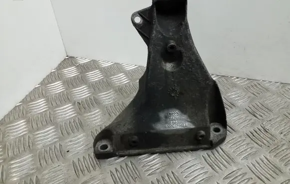 Audi A4 S4 B5 8D Engine mounting bracket 8D0199308AB