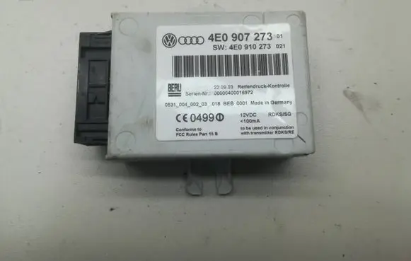 Audi A8 S8 D3 4E Other control units/modules 4e0907273 4e0910273