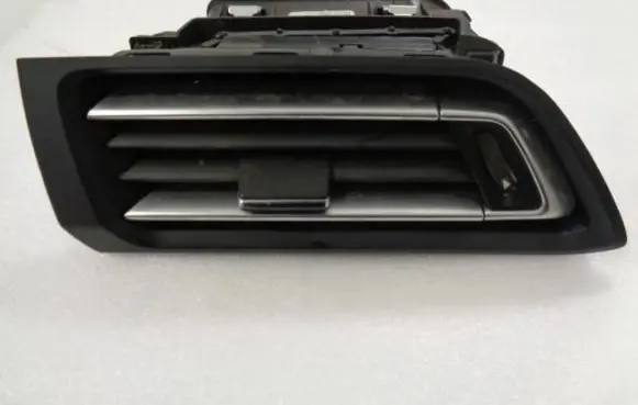 Peugeot 308 Dashboard side air vent grill/cover trim 1303818XZD