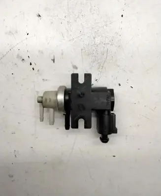 Volkswagen PASSAT B6 Turbo solenoid valve 1JO906627