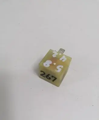 Audi A8 S8 D2 4D Other relay 443919578C