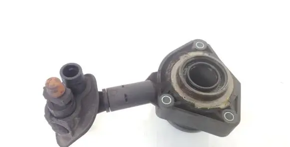 Ford Focus Clutch release bearing slave cylinder 