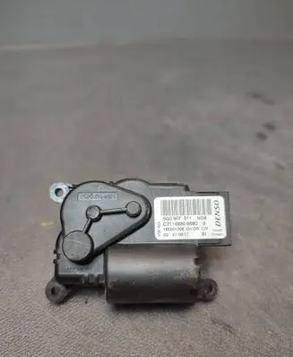 Skoda Octavia Mk3 (5E) A/C air flow flap actuator/motor 5Q0907511AND8