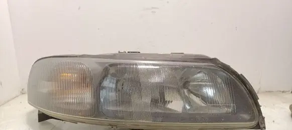Volvo V70 Headlight/headlamp 8620687