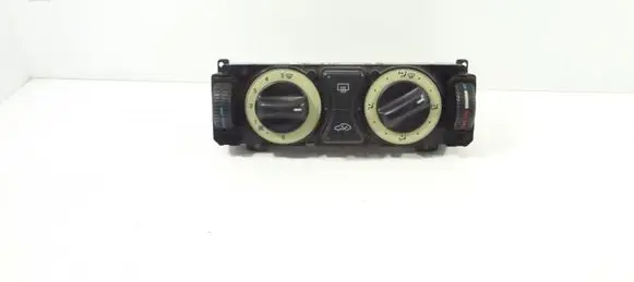 Mercedes-Benz CLK A208 C208 Climate control unit