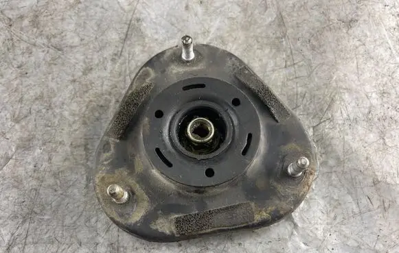 Toyota Corolla E120 E130 Front upper strut mount 