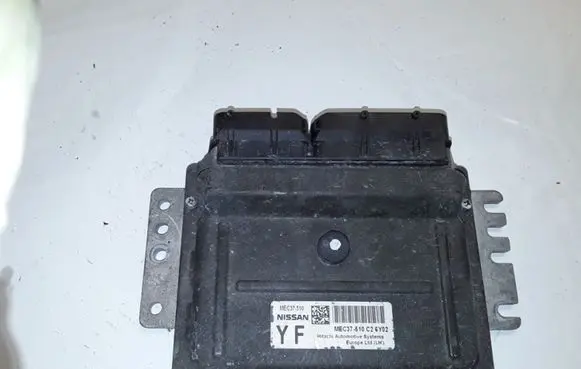 Nissan Note (E11) Engine control unit/module MEC37510 MEC37510C26Y02