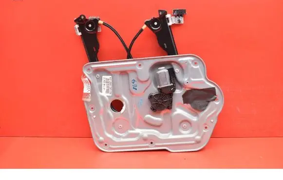 Nissan Qashqai Front door window regulator with motor 80771-JD000