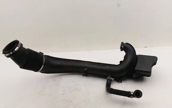 Intercooler hose/pipe